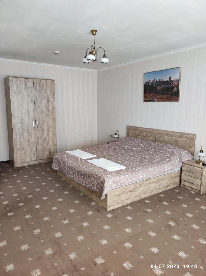 Apart-Hotel 24/7 Kamenec Podolský Exteriér fotografie